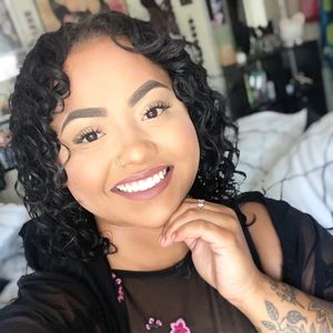 Meet your Posher, Sydney